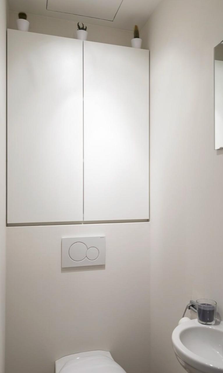 Witte kast op maat